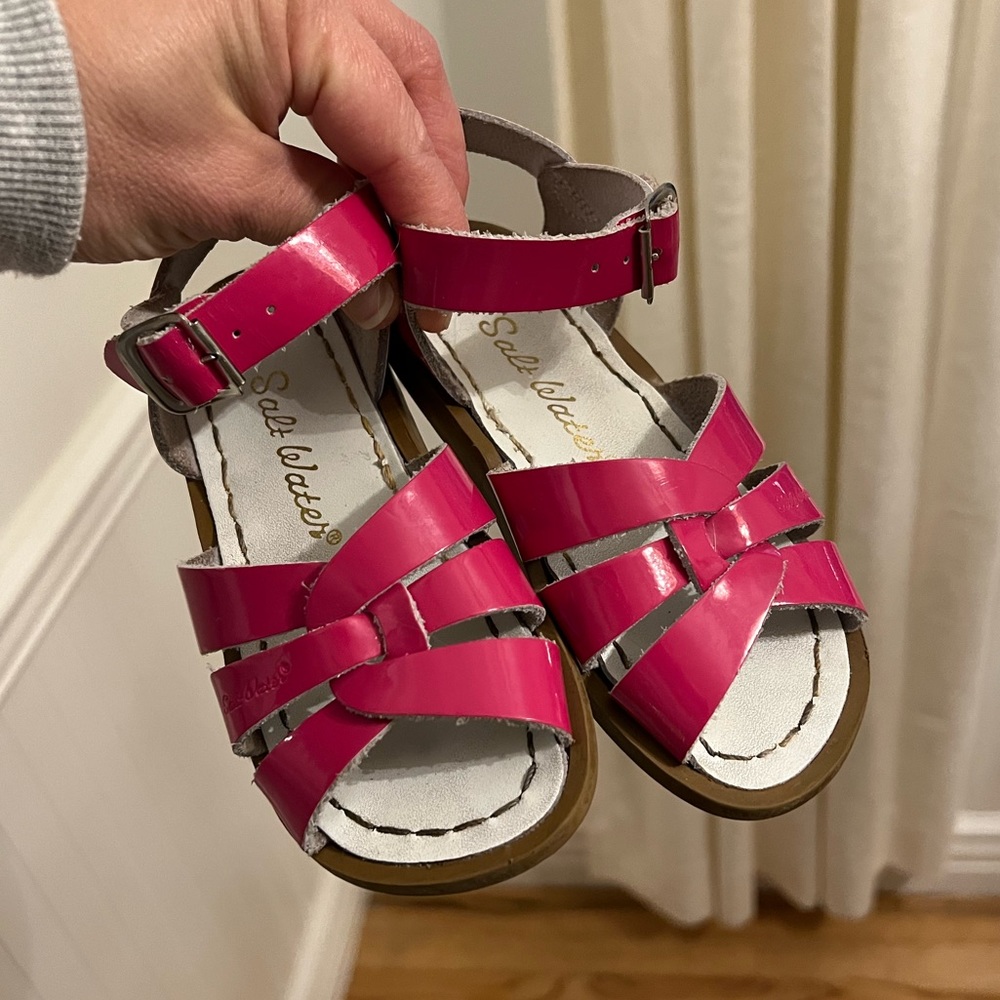 Saltwater by Hoy Sandals Magenta Size 8 Toddler Girl Very Lightly Worn!